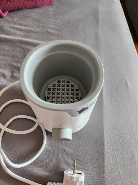 chauffe biberon tommee tippee 20 Savigneux (01)