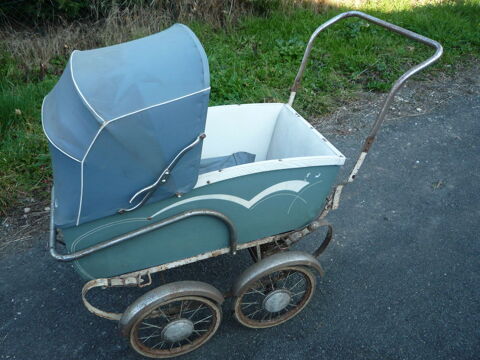 Landau ancien en t�le (G) 85 Castres (81)