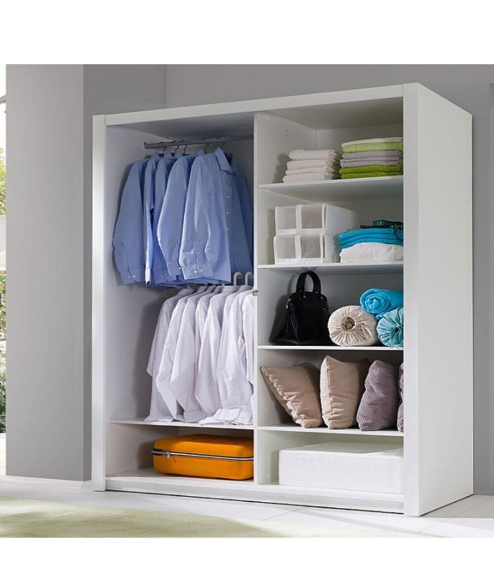 Armoire H215 x l150 x P62 ! NEUVE ! Meubles