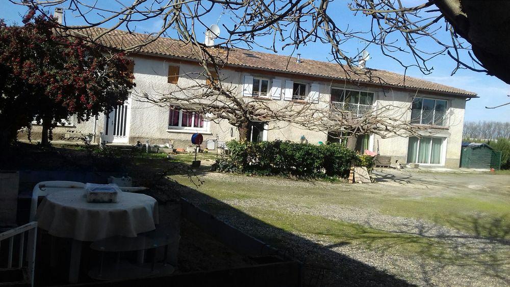Vente Ferme ferme avec 2 logements séparé Mas-grenier