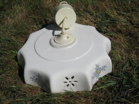 Lustre en porcelaine 5 Saint-Chamond (42)