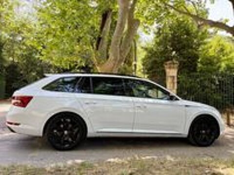 Superb Combi 1.4 TSI PHEV 218 ch DSG6 Sportline 2020 occasion 30132 Caissargues