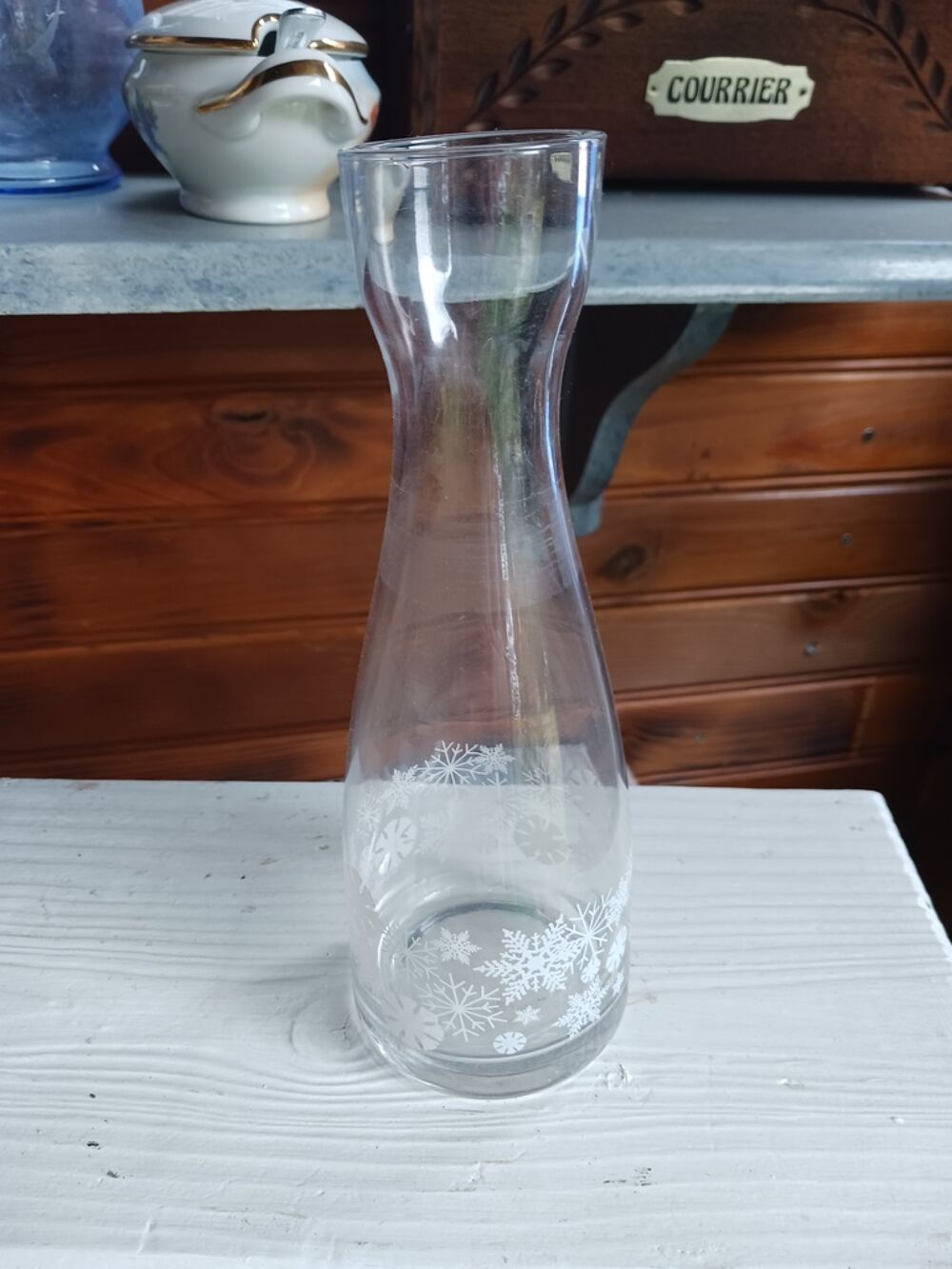 Carafe en Verre D&eacute;cor&eacute;e de Flocons de Neige 
