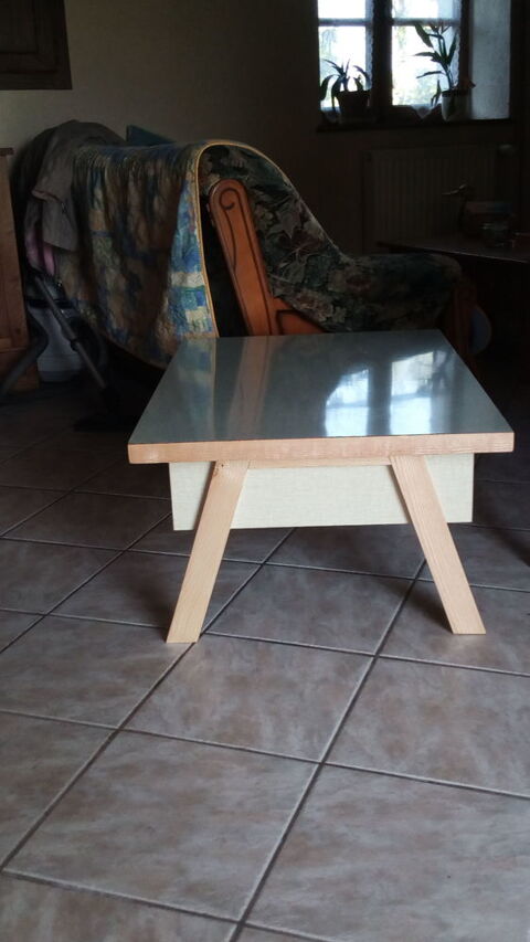 table basse 75 Busset (03)