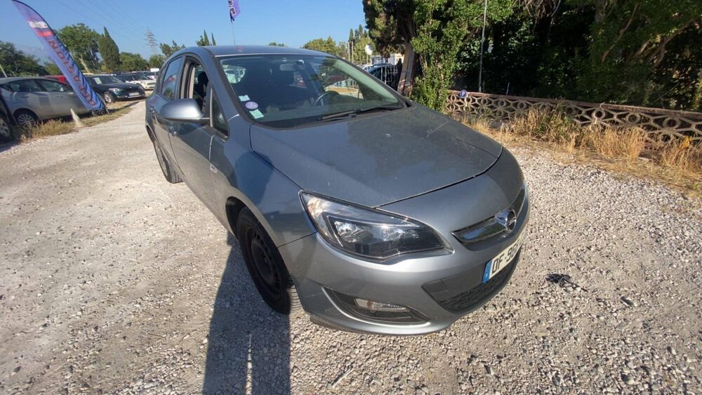 Astra IV 1.4 Twinport 100ch Edition 2014 occasion 66000 Perpignan