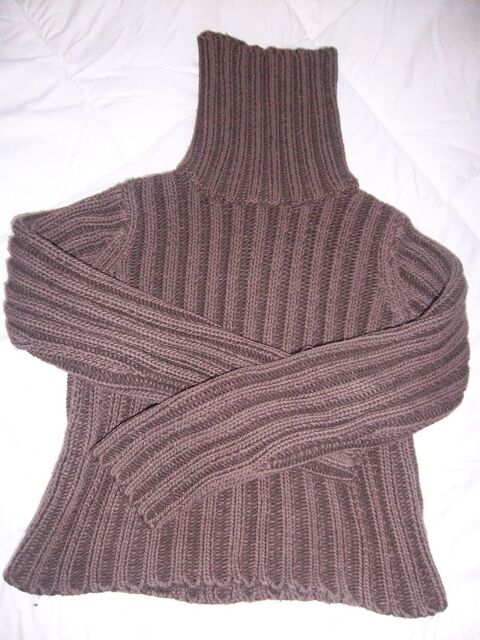 Pull taille 36 3 Bossay-sur-Claise (37)