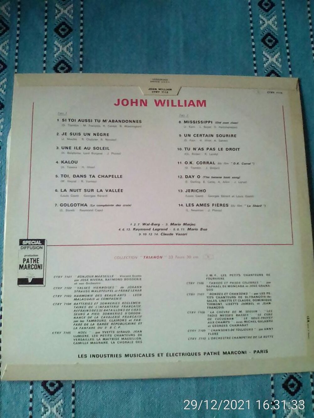 Vinyle 33T JOHN WILLIAM CHANTE - JOHN WILLIAM CD et vinyles