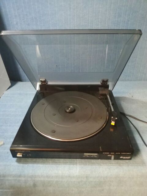 une platine � vinyle 20 Gaillac-d'Aveyron (12)