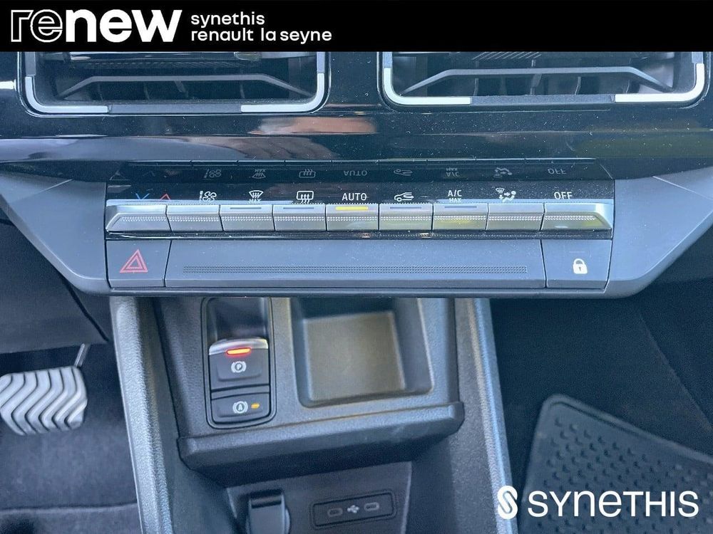 R5 Renault 5 E-Tech Electrique 150 ch autonomie confort Iconic 2025 occasion 83500 La Seyne-sur-Mer