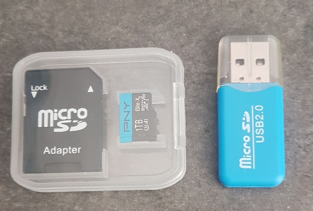 Cartes m&eacute;moires micro SD, avec adaptateur Matériel informatique