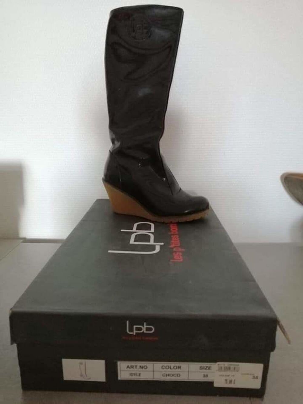 CHAUSSURES Chaussures