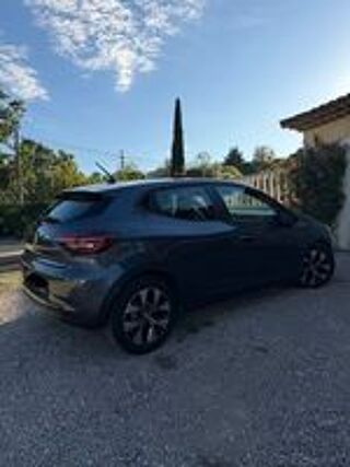 Clio V Clio Blue dCi 115 Zen 2019 occasion 06000 Nice