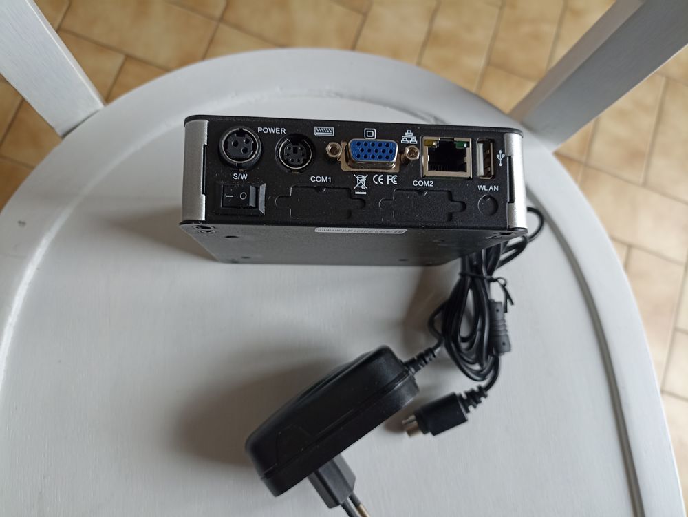 Mini PC (Processeur VIA - Lecteur CompactFlash) Matériel informatique