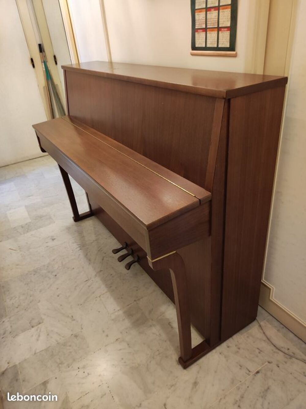 PIANO DROIT SCHIMMEL Instruments de musique