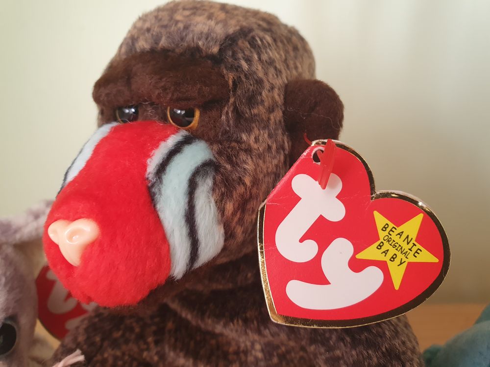Lot de 8 peluches rares Beanie Babies.
Jeux / jouets