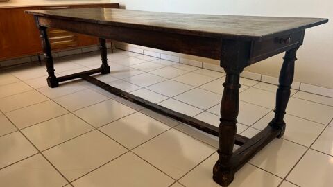 Table rustique bois massif 500 Royan (17)