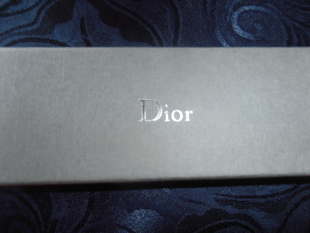 Boitier DIOR gris (27 B) Maroquinerie