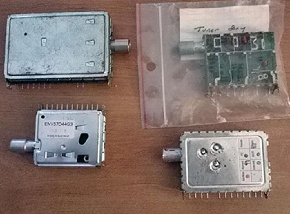 Lot de 14 Tuners pour t&eacute;l&eacute;viseurs Audio et hifi