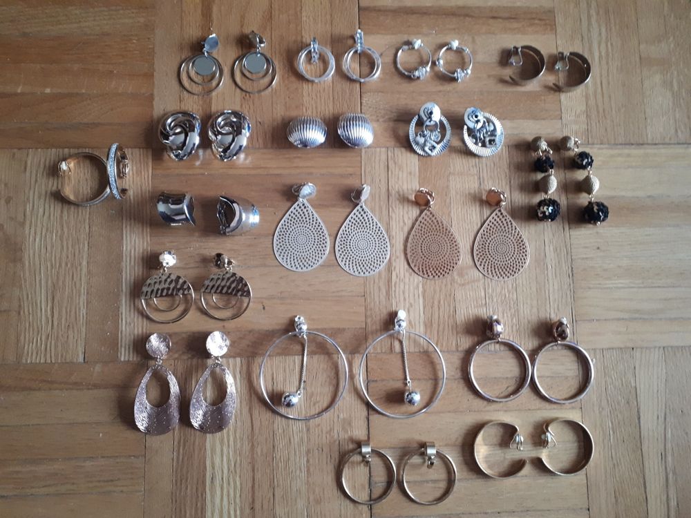 Boucles d'oreilles clips NEUVES Bijoux et montres