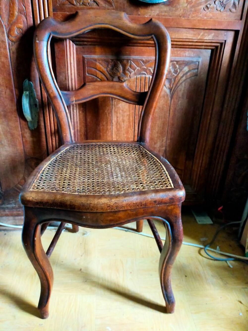 CHAISES CANNEE Meubles