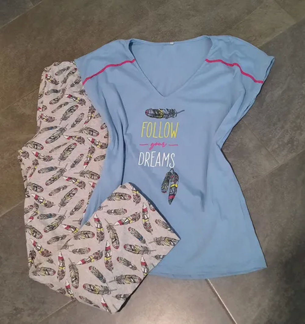 Pyjama femme imprim&eacute; original T 40 - pas port&eacute; Vtements