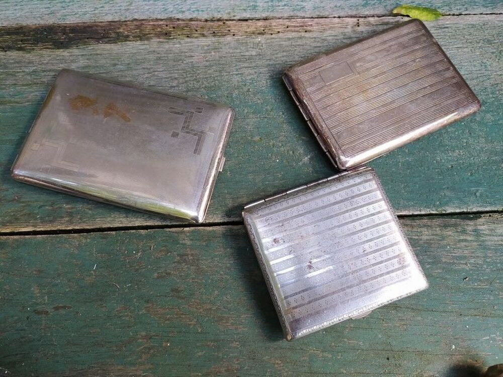 Lot &Eacute;tuis &agrave; Cigarette 1930/1940 M&eacute;tal ou M&eacute;tal Argent&eacute; 