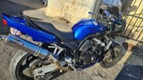 YAMAHA 2002 occasion 30140 Tornac