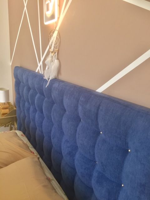 
Tte de lit, Velours Capitonn Bleu PastelTBE H.100 x L.190 75 La Ciotat (13)