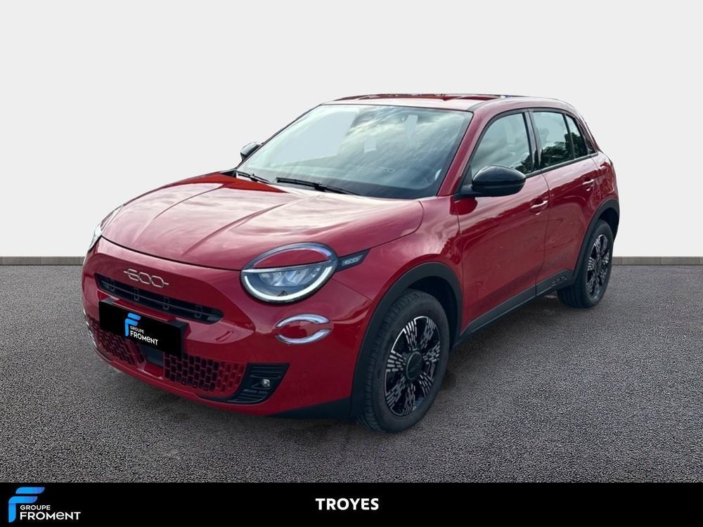 Fiat 600 T-Gen 3 1.2 Hybrid 145ch eDCT6 Pop 2025 occasion 10600 La Chapelle-Saint-Luc