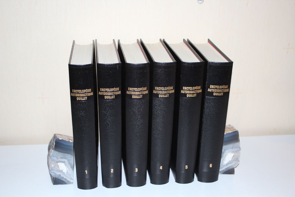 Encyclop&eacute;die Quillet 1976 