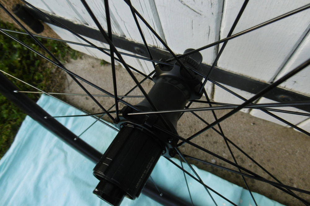 ROUES SYNCROS SCOTT RR 2.0 DISC VELO ROUTE SCOTT NEUVES Sports
