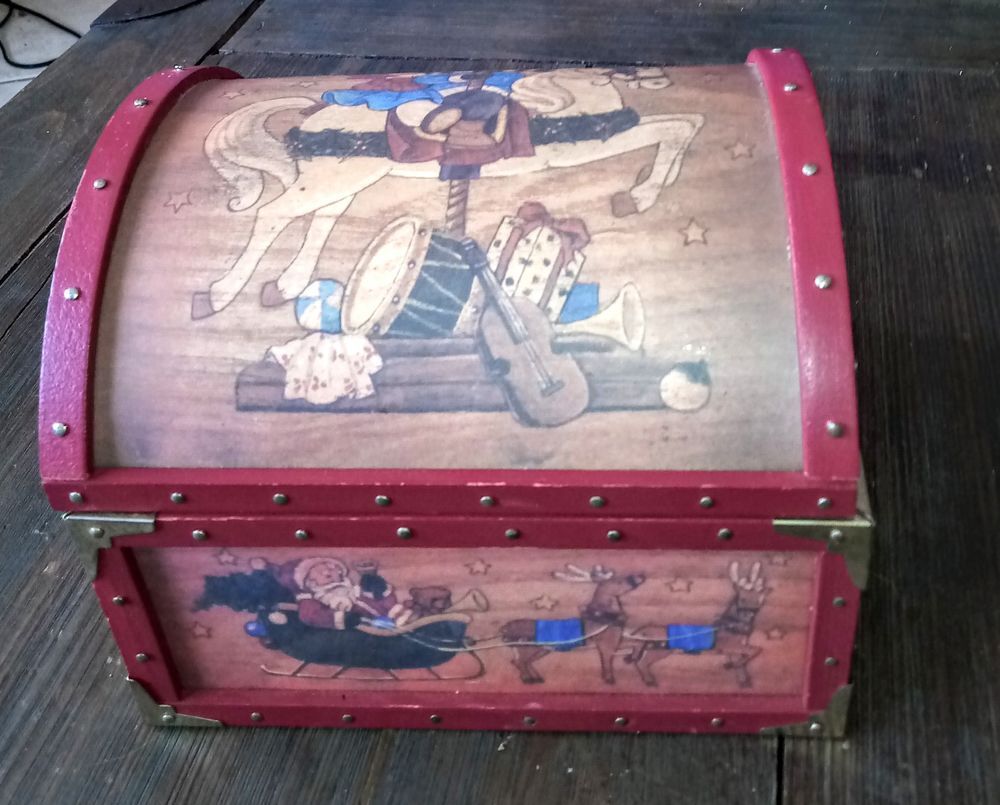 bo&icirc;te &agrave; musique bois Jeux / jouets