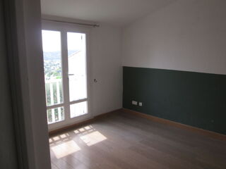  Maison à louer 4 pièces 100 m²