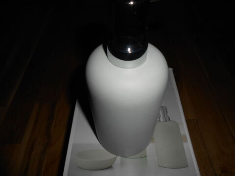 Distributeur en pierre de savon 12 Aumale (76)