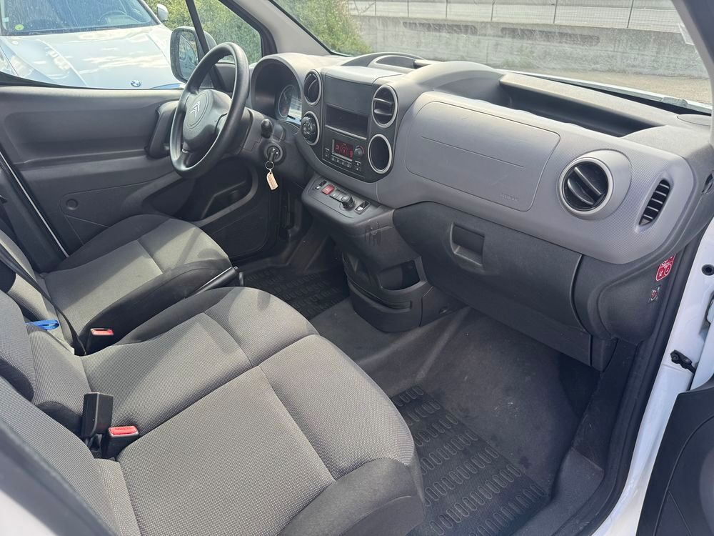 Berlingo BERLINGO FOURGON ELECTRIC M CONFORT AVEC BATTERIE 2017 occasion 69360 Ternay
