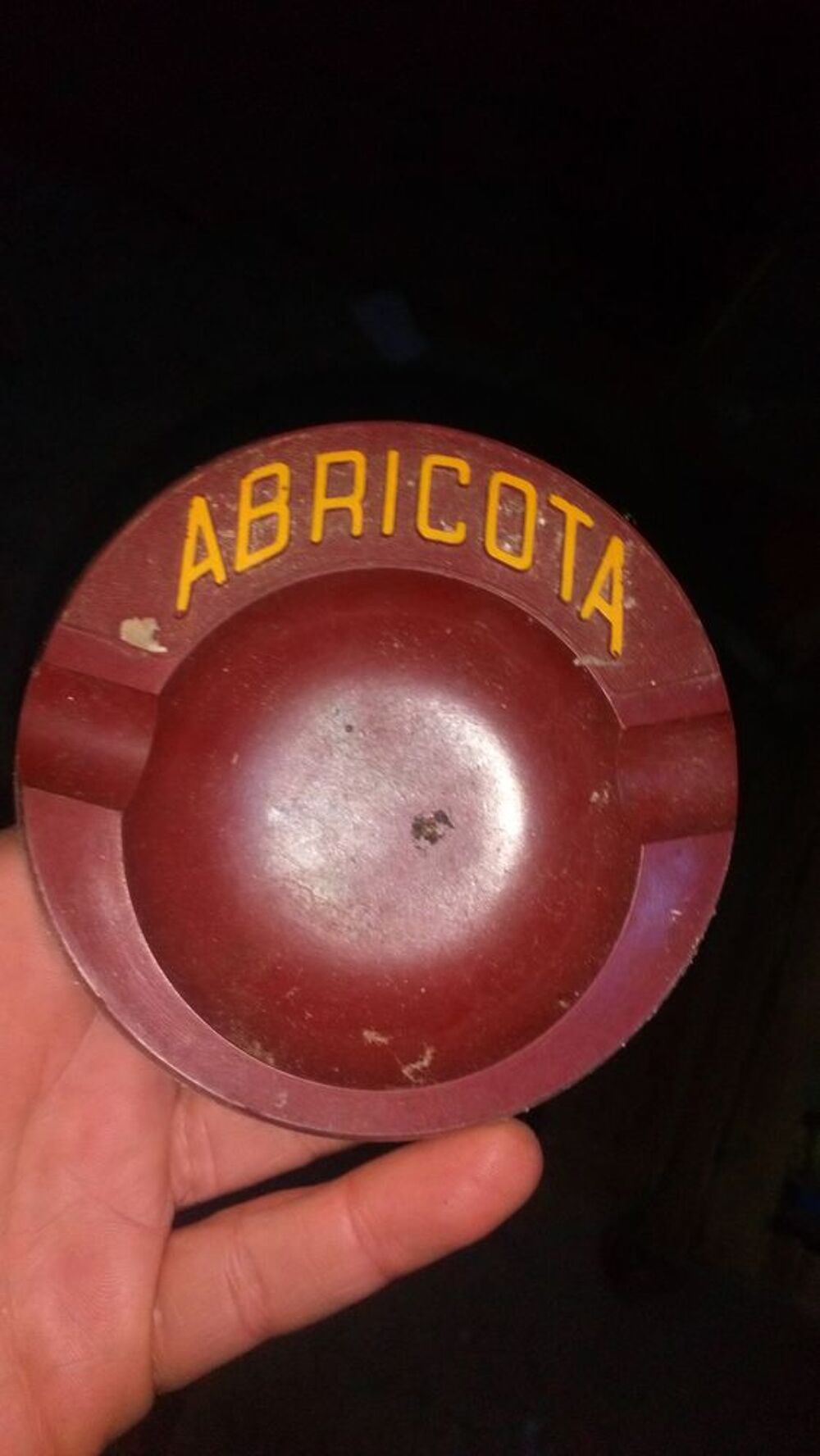 ANCIEN CENDRIER EN BAKELITE ABRICOTAT Décoration