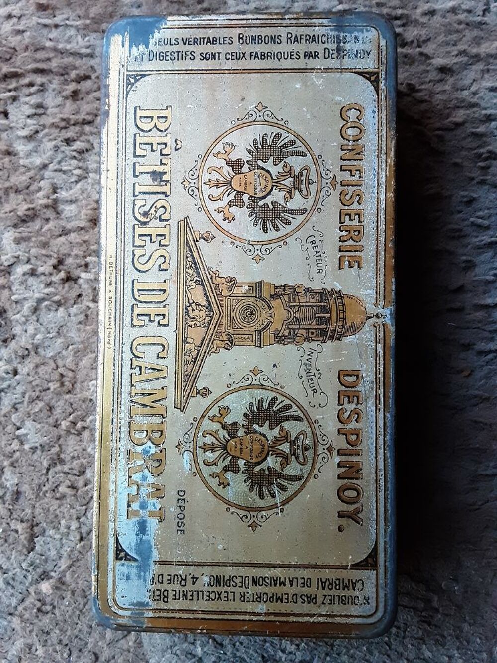 Lot de 7 bo&icirc;tes Publicitaires M&eacute;tal et bois; B&ecirc;tise de Cambr 