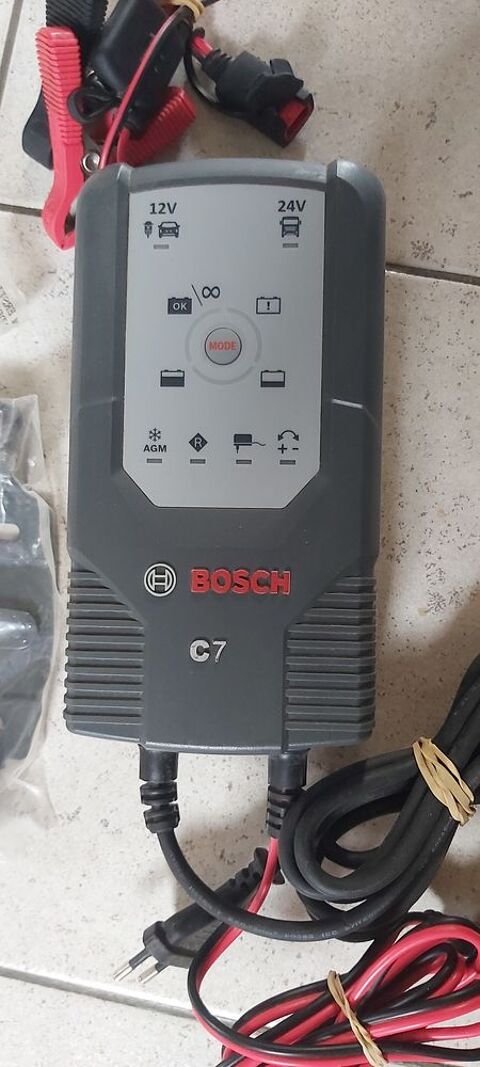 Chargeur de batterie Bosch quasi neuf Gaillon (27)
