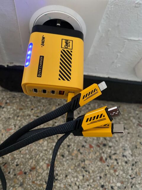 Chargeur 240w & son câble de charge 240w 20 Marseille 15 (13)