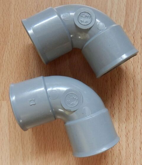Coude PVC diam�tre 32 mm 87�30 F - F GRIS : NEUF 2 �vry (91)