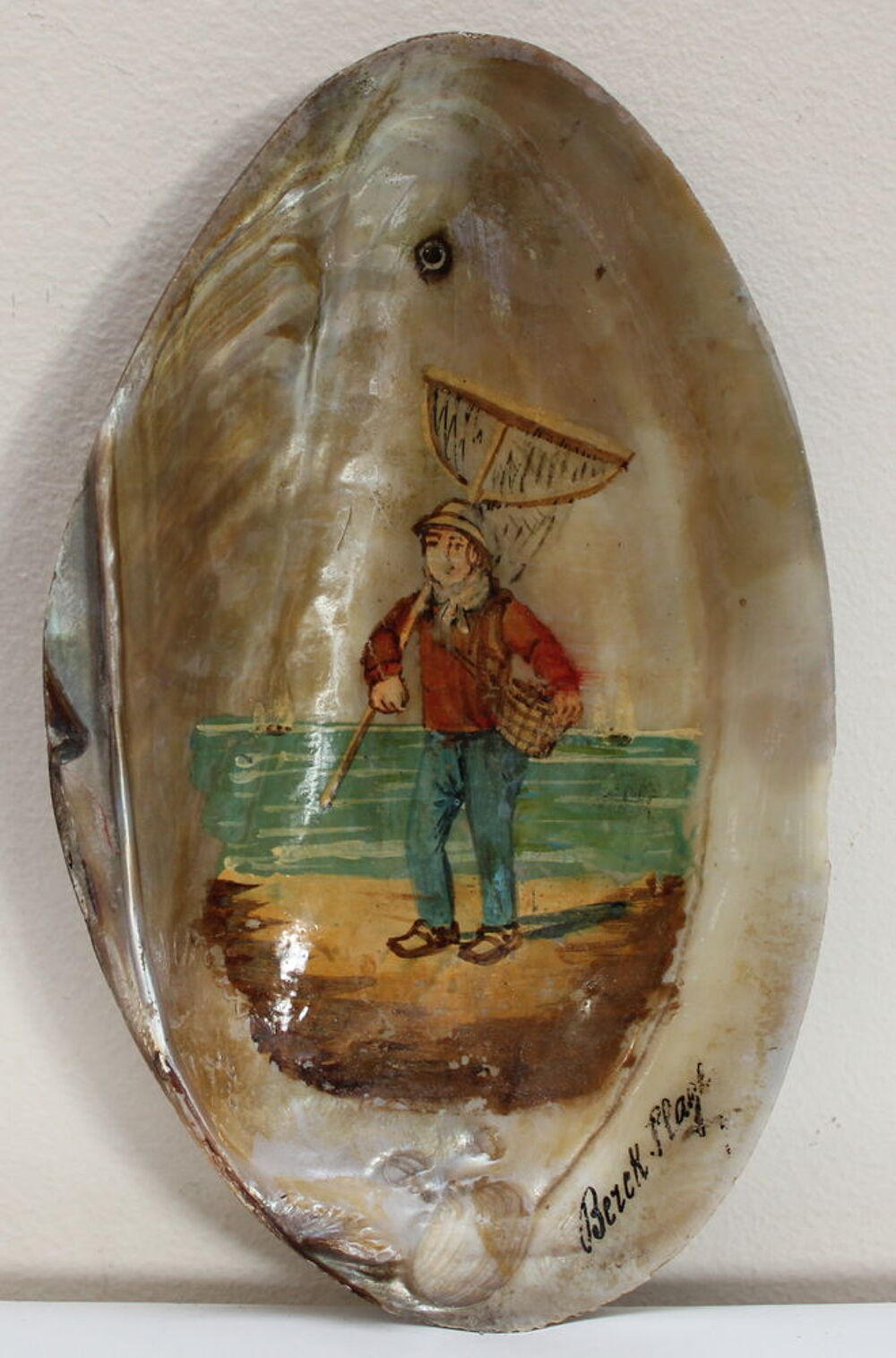 Souvenir du bord de mer p&eacute;cheur coquillage ancien 
BERCQ 