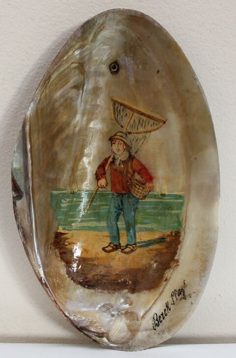 Souvenir du bord de mer pécheur coquillage ancien 
BERCQ 25 Issy-les-Moulineaux (92)