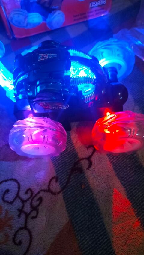 Dasher radio control spiral 360 tat neuf 35 Cachan (94)