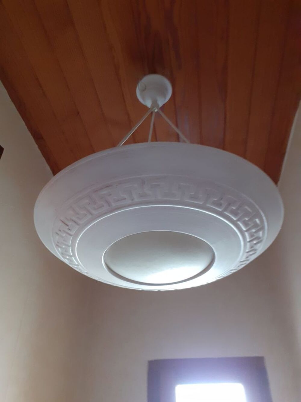 suspension halog&egrave;ne Décoration