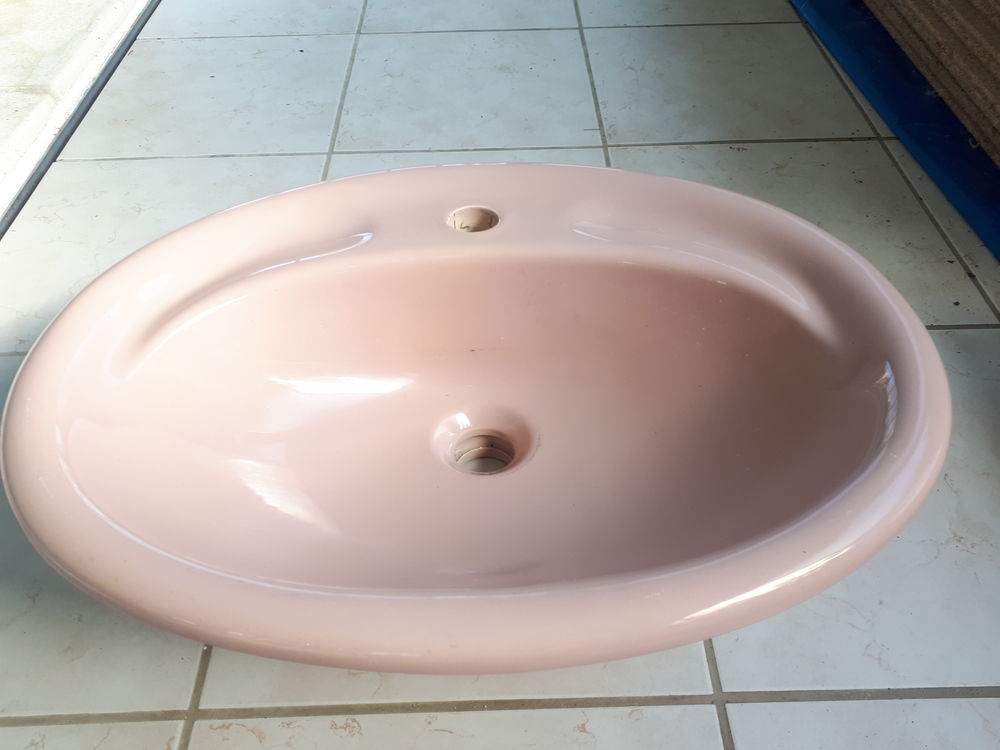 Lavabo ou vasque en c&eacute;ramique Bricolage