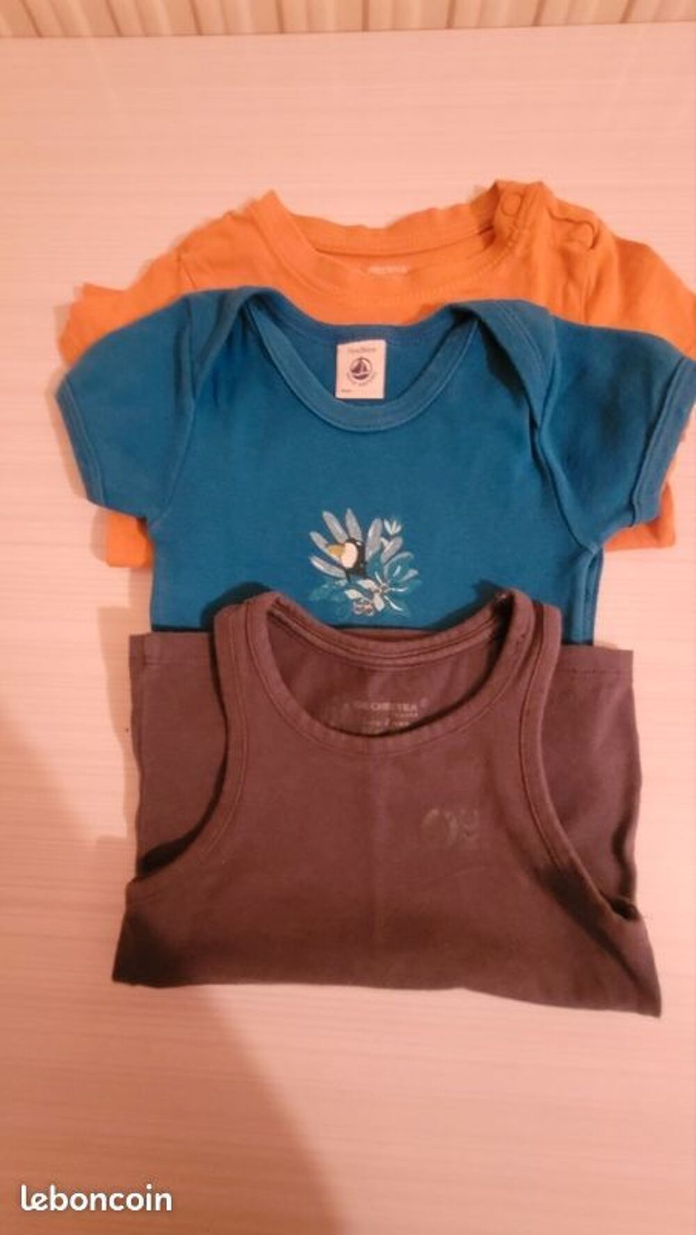 Lot v&ecirc;tements &eacute;t&eacute; gar&ccedil;on ( 2 ans ) Puériculture