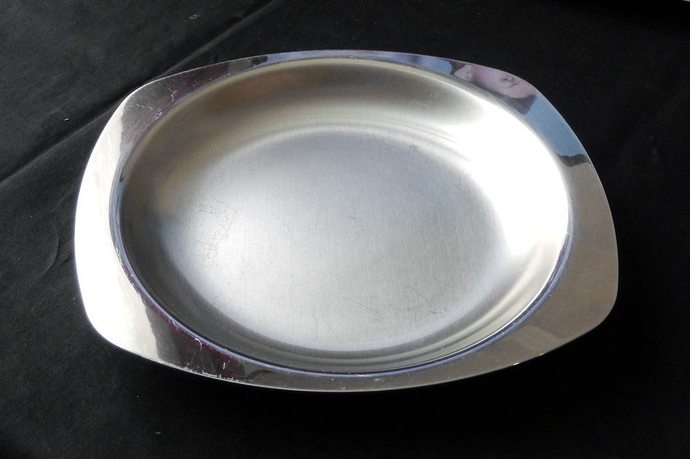 Ensemble de 2 plats en inox acier bross&eacute; Cuisine