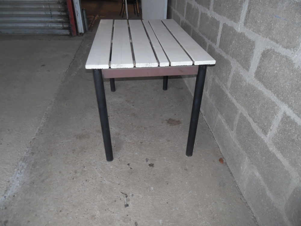 TABLES DE JARDIN Jardin