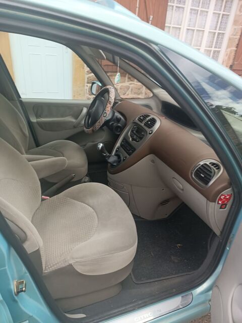 Citro&euml;n Picasso Xsara 1.8i 16V Exclusive 2004 occasion Saint-Just-d'Avray 69870