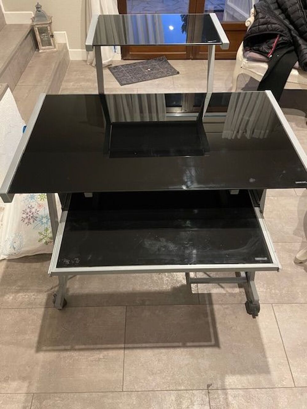 Bureau m&eacute;tal et verre Meubles